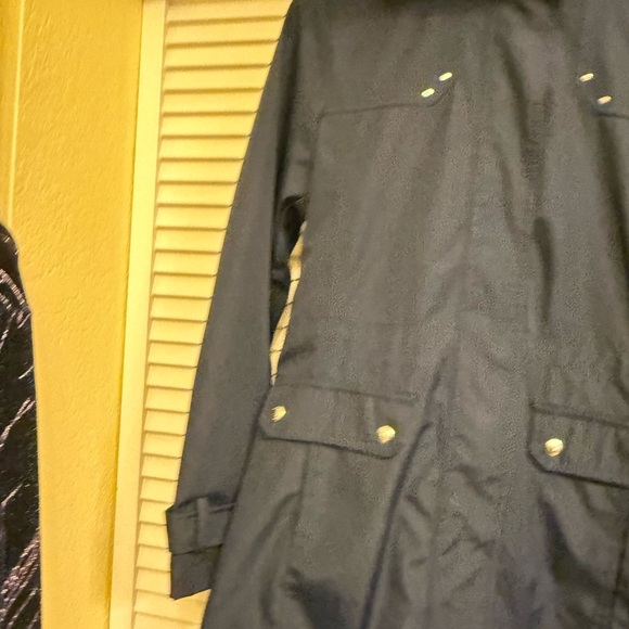 Weatherproof Navy Hooded Jacket with Gold Accents Women’s Sz S - Picture 4 of 16